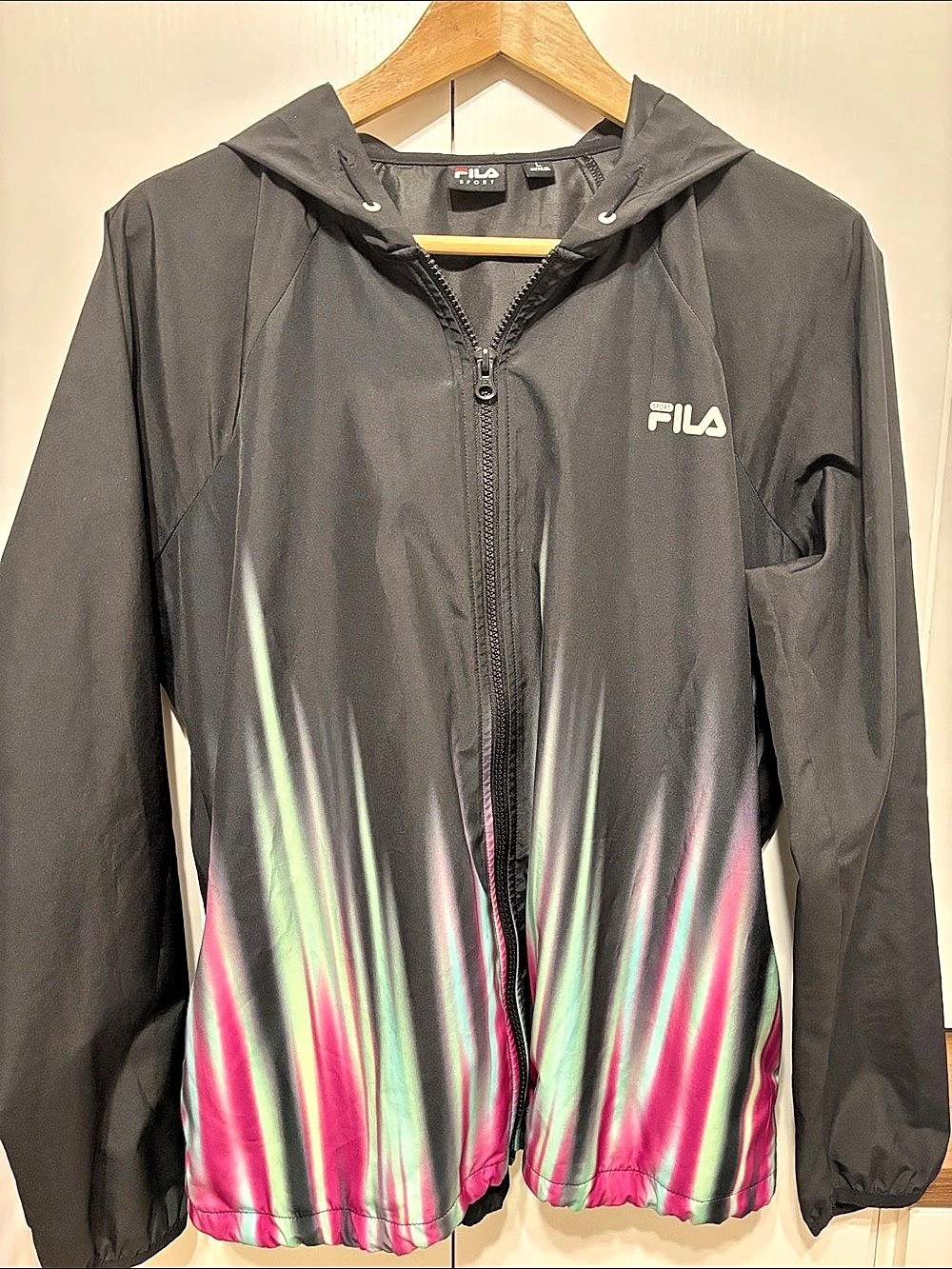 Fila Windbreaker Lightweight Jacket - L